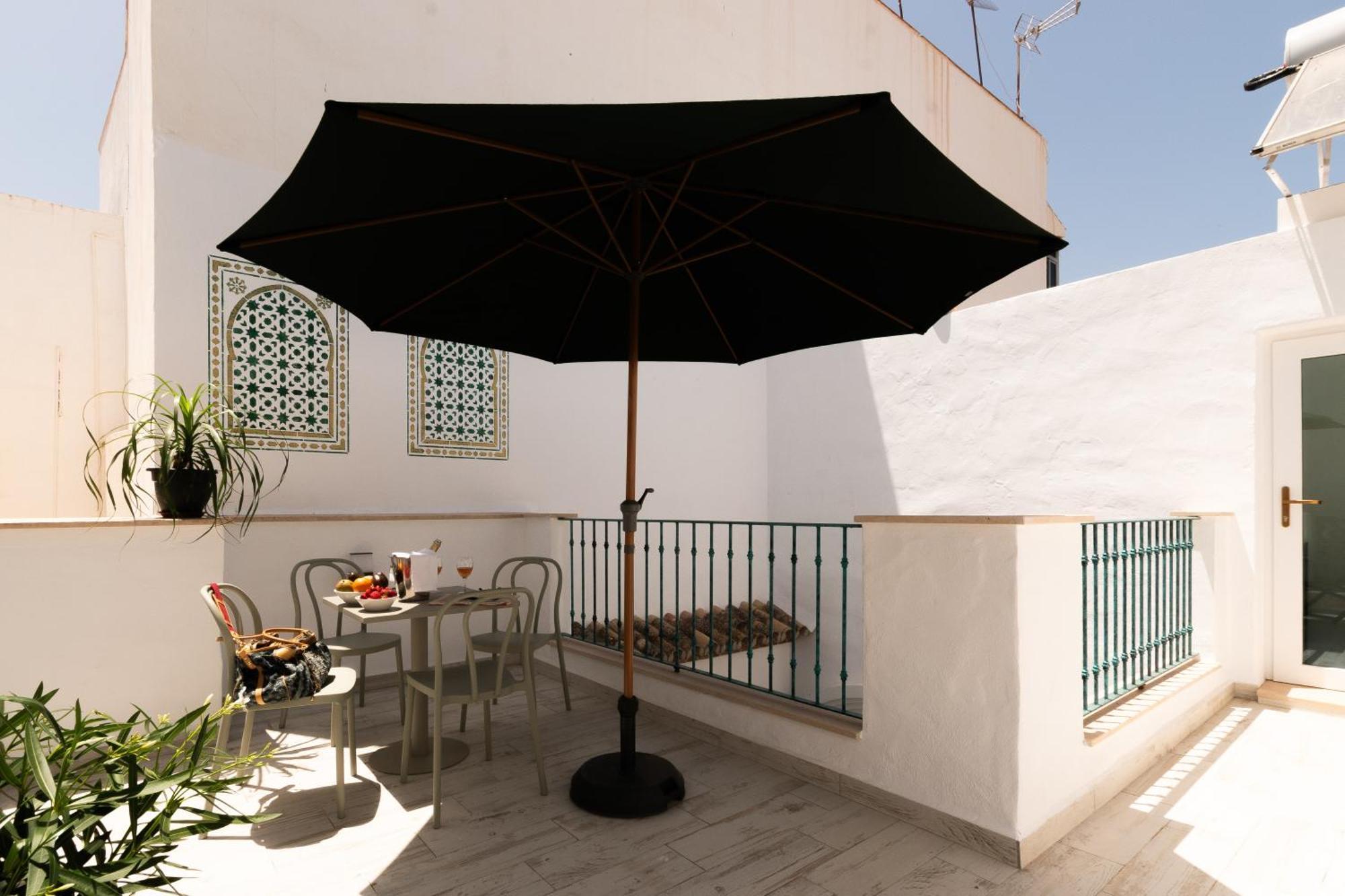 Casa Esmeralda - Luxury Boutique Apartments Old Town Estepona Exterior photo