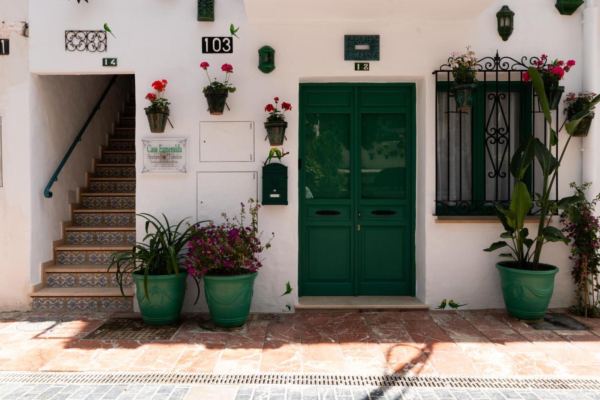 Casa Esmeralda - Luxury Boutique Apartments Old Town Estepona Exterior photo