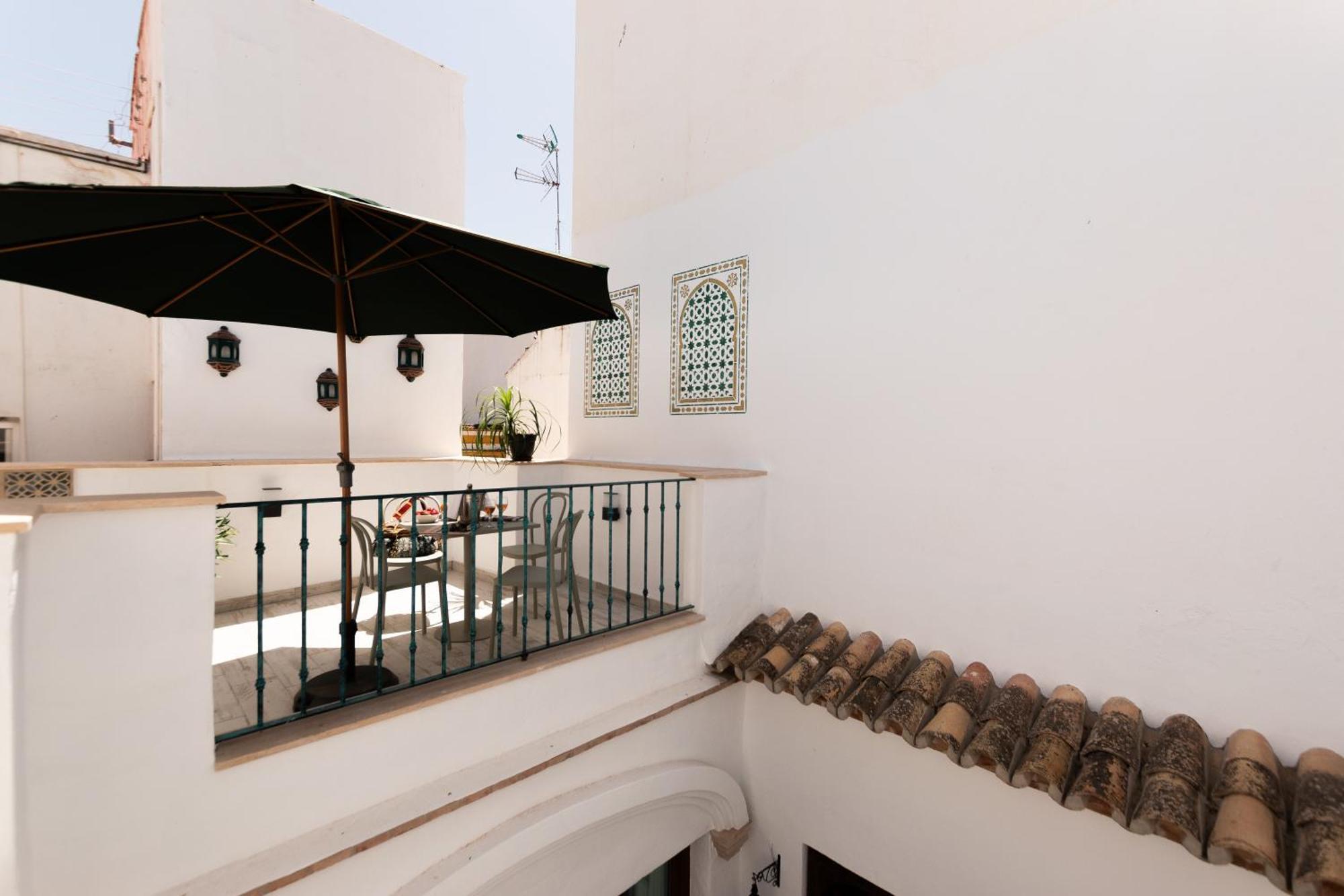 Casa Esmeralda - Luxury Boutique Apartments Old Town Estepona Exterior photo