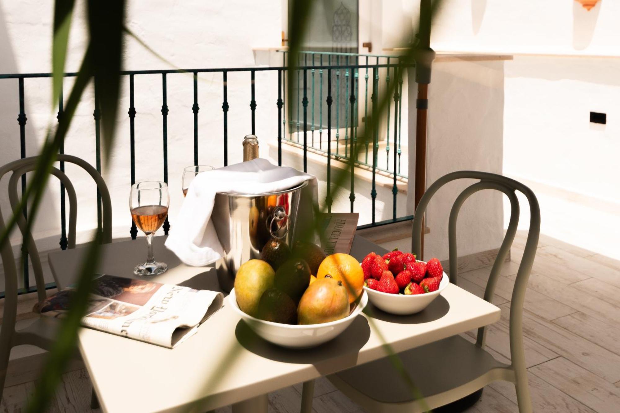 Casa Esmeralda - Luxury Boutique Apartments Old Town Estepona Exterior photo