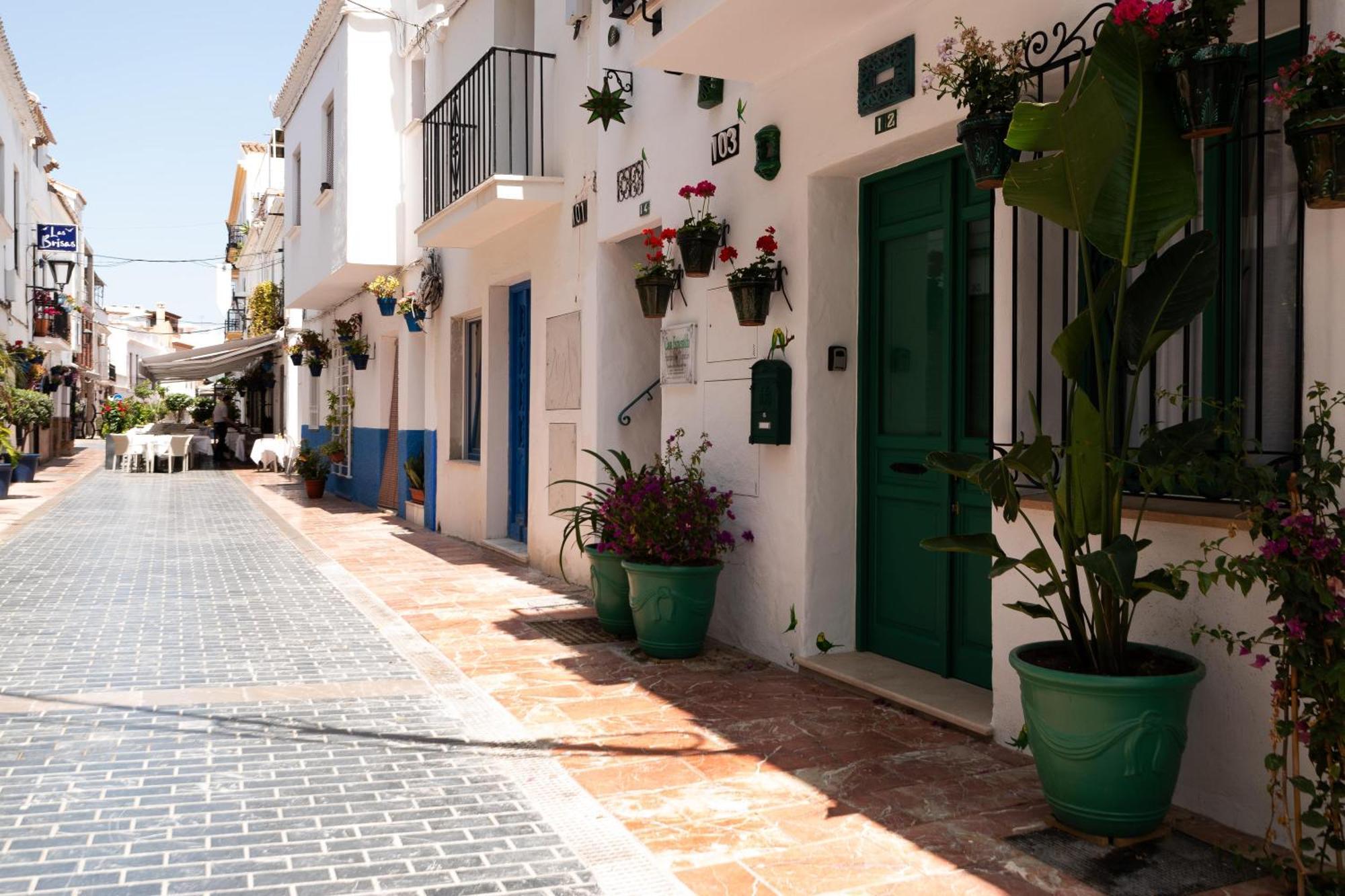 Casa Esmeralda - Luxury Boutique Apartments Old Town Estepona Exterior photo